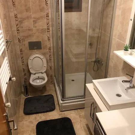 Apartment Charming Newly Renovated Istanbul