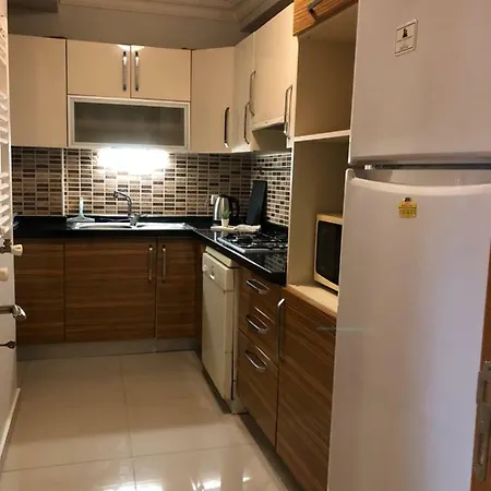 Apartment Charming Newly Renovated